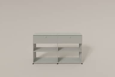 USM Haller Highboard mit 4 offenen Fächern und 2 niedrigen Klapptüren Produktbild