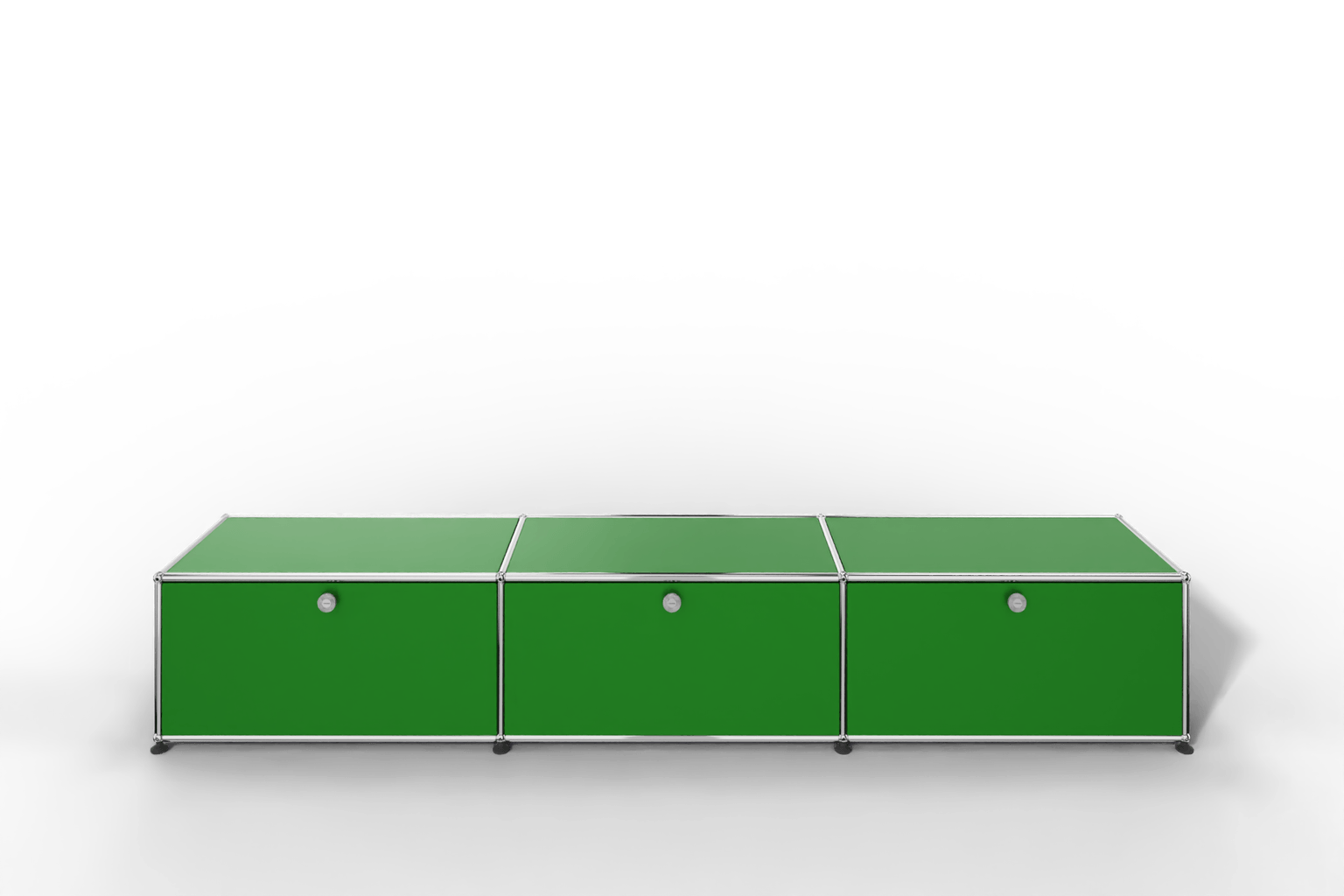 USM Lowboard mit 3 Klapptüren Produktbild