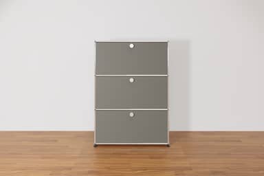 Original USM Haller Highboard mit 3 Klapptüren in mittelgrau Produktbild