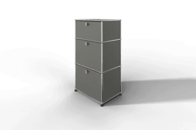 USM Haller schmales Highboard mit 3 Klapptüren. Produktbild