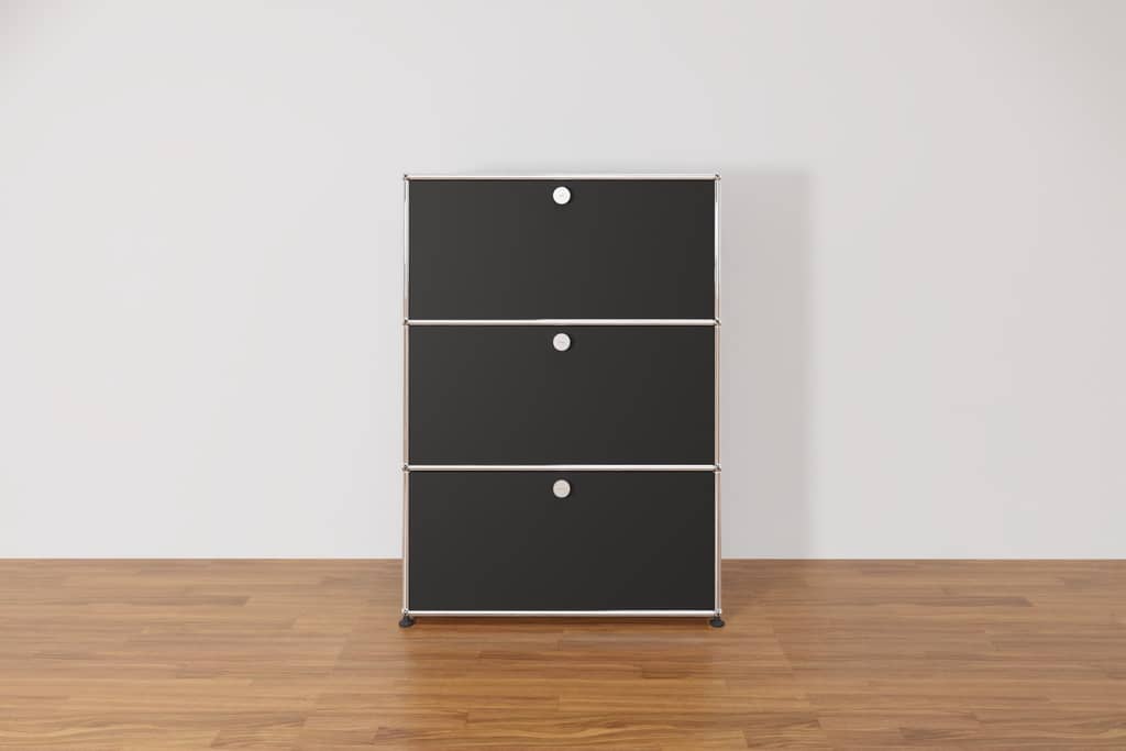 Original USM Haller Highboard mit 3 Klapptüren in graphitschwarz
