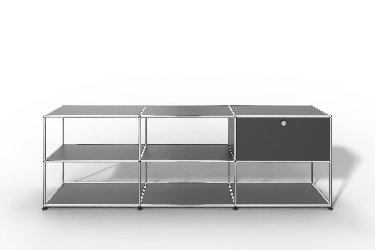 USM Haller Sideboard offen mit einer Klapptüre Produktbild