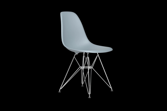 Eames Plastic Side Chair DSR