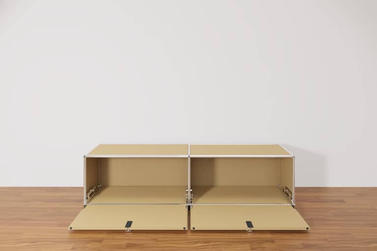 USM Haller Lowboard mit 2 Klapptüren in Beige Ausstellungsstück Produktbild