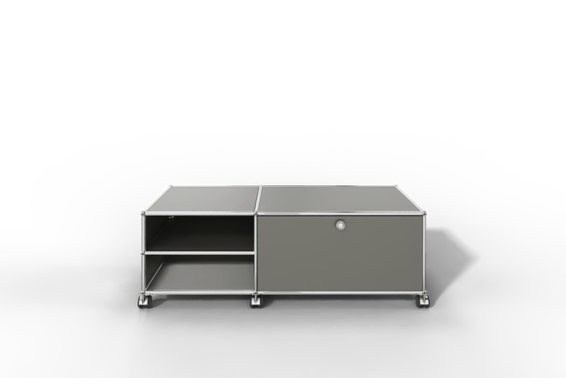 USM TV-Lowboard auf Rollen