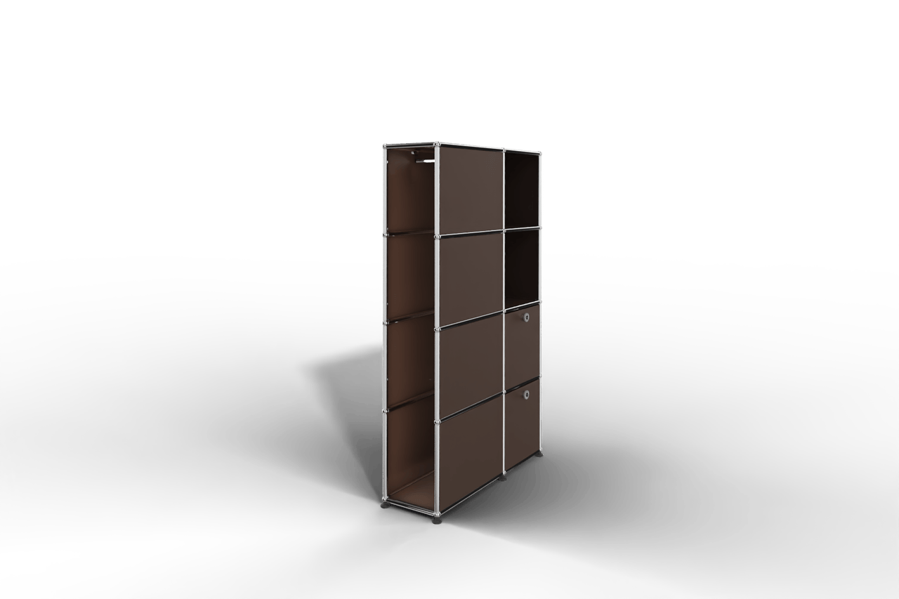 Seitlich geöffnete Garderobe mit Fächern und Klapptüren Produktbild