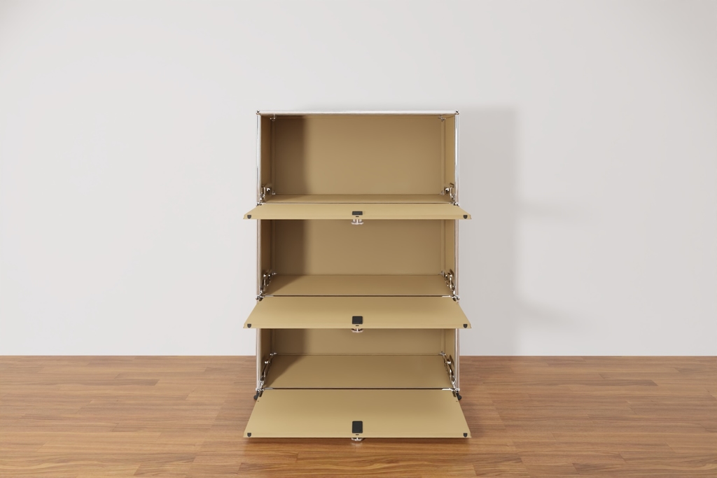 Original USM Haller Highboard mit 3 Klapptüren in beige Produktbild