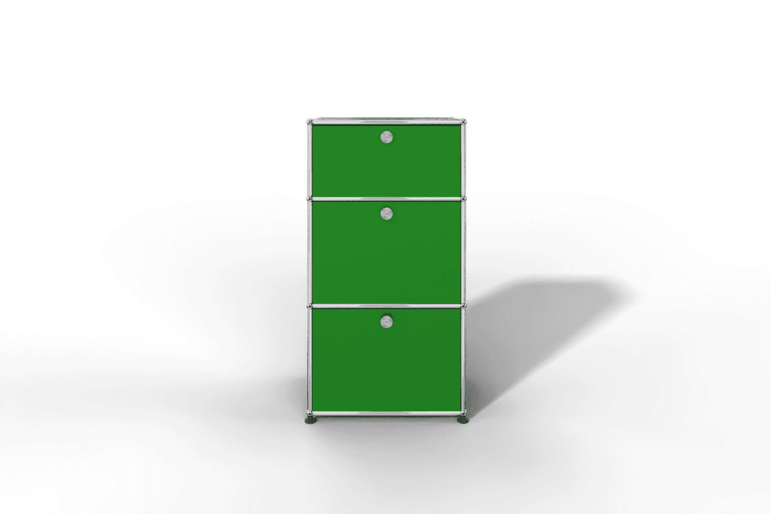USM Haller schmales Highboard mit 3 Klapptüren. Produktbild